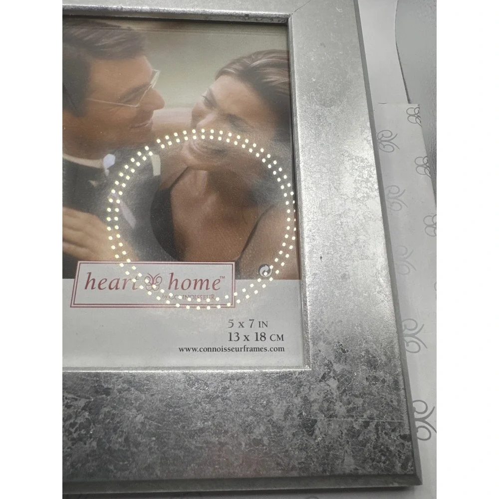 Heart Home by Connoisseur Silver Leaf 5x7 Picture Frame 1862H5D Modern Classic